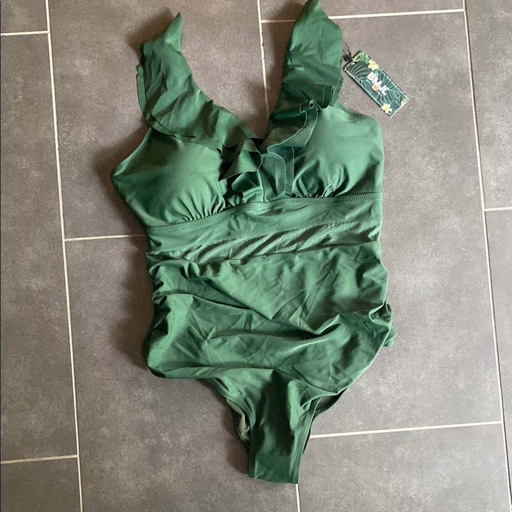 New BMJL green one piece ruffled womens large swimsuit